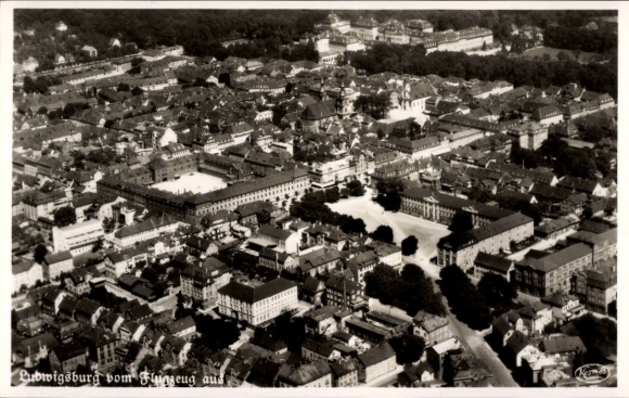 Ak Ludwigsburg in Württemberg, Fliegeraufnahme