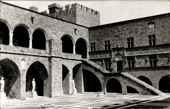 KP Wyspa Rodos Grecja, Pałac Rycerzy, schody, kolumny, posągi, architektura