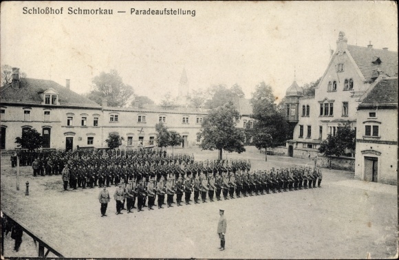 PC Schmorkau Neukirch Sachsen, courtyard, parade line-up