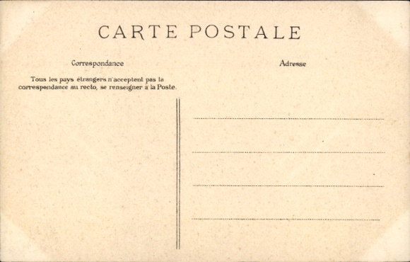 Postcard Rosporden Finistère, woman in Breton costume knitting