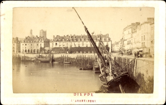 CdV Dieppe Seine Maritime, harbor section