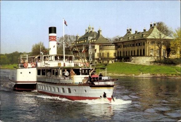 PC White Fleet Dresden, passenger steamer Dresden on the Elbe, Pillnitz Castle