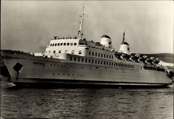 Postcard railway ferry of the Deutsche Reichsbahn MS Sassnitz