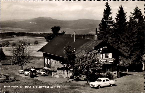 KP Marktredwitz im Fichtelgebirge, Marktredwitzer Haus im Steinwald, samochód
