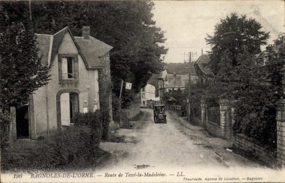 CPA Bagnoles de l'Orne, Route de Tessé la Madeleine