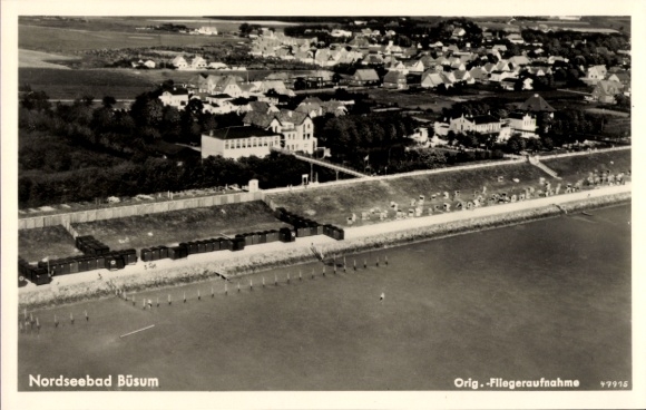 Ak Nordseebad Büsum, luchtfoto van de Noordzee, strandleven, kustlandschap