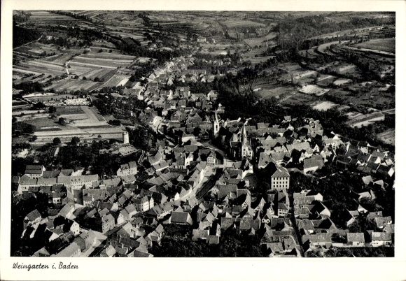 Postcard Weingarten in Baden, aerial view, many roofs, church visible