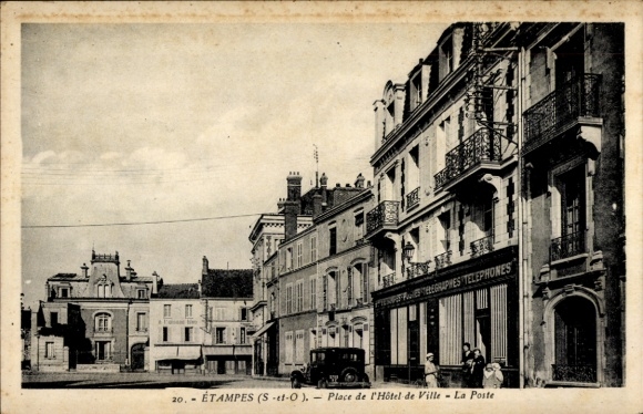Ak Étampes Essonne, Place de l'Hotel de Ville, Poste