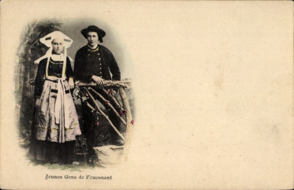 Postcard Fouesnant Finistère, Young People