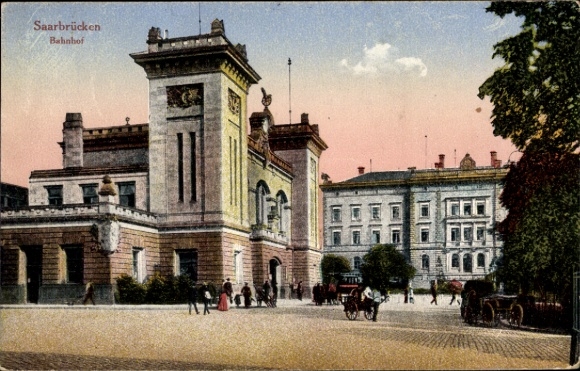 Postcard Saarbrücken, train station, street side