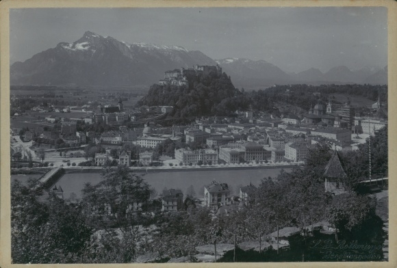 Cabinet photo Salzburg in Austria, total view