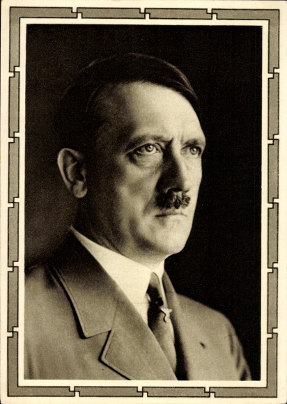 Ganzsachen Ak Führer und Reichskanzler Adolf Hitler, Portrait im Anzug
