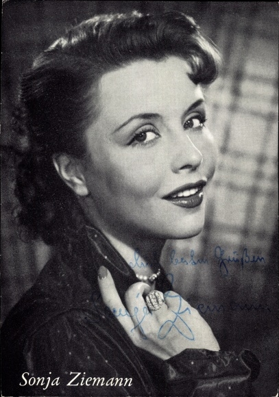 Postcard actress Sonja Ziemann, portrait, autograph