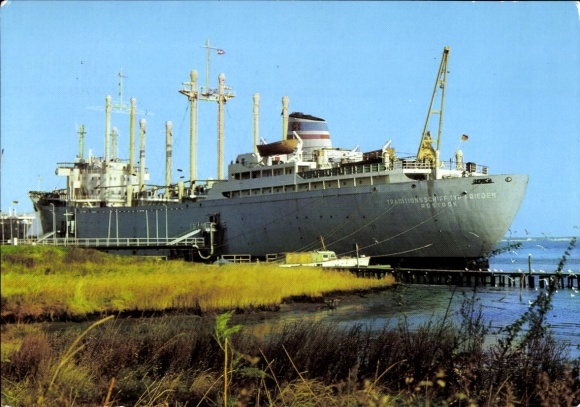 Ak Hanzestad Rostock, Schmarl, Jeugdhotel, Traditioneel Schip Frieden