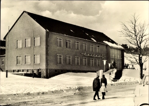 Ak Schellerhau Altenberg im Erzgebirge, Blick zum FDGB Casino im Winter