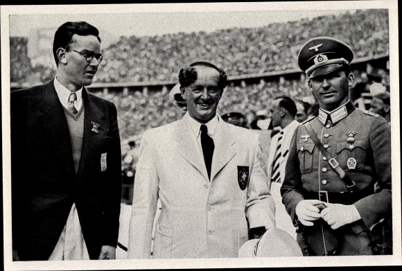 Collective picture Olympia 1936, rapid fire pistol shooters at the award ceremony