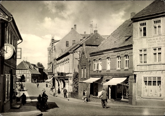 Postcard Lübz in Mecklenburg, Rudolf-Breitscheid-Strasse