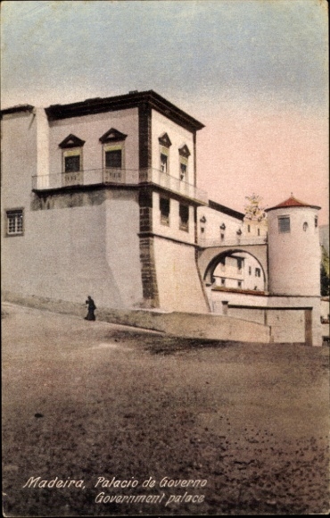 KP Funchal Island Madera Portugalia, Palacio de Governo, budynek rządowy, sztuczne nakładanie farby