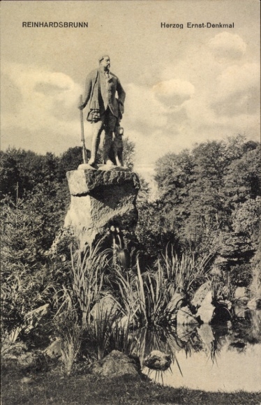 Postcard Reinhardsbrunn Friedrichroda in the Thuringian Forest, statue of Duke Ernst, monument, surrounding nature