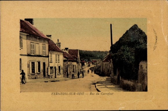Ak Verneuil sur Oise Verneuil-en-Halatte Oise, Rue du Carrefour