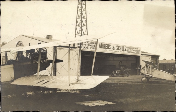 Photo PC Hamburg North Fuhlsbüttel, airfield, sightseeing flights Ahrens &amp; Schulz, small aircraft