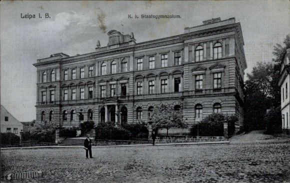 Ak Lípa Leipa Region Königgrätz, K.k. Staatsgymnasium,   Architektur, Schwarz-Weiß-