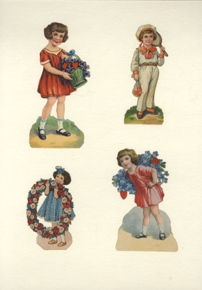 4 Oblaten 3 Mädchen mit Blumen und 1 Mädchen mit Tennisschläger, ca. 12 x 5 cm, 9,5 x 5 cm