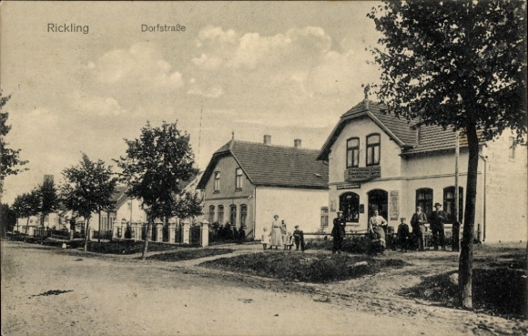 Ansichtkaart Rickling in Holstein, Dorfstrasse