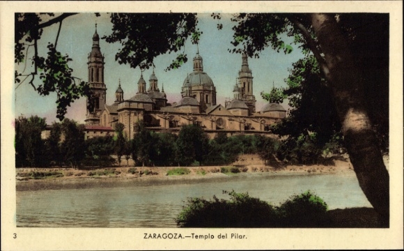 KP Zaragoza Saragossa Aragon, Templo del Pilar, widok na rzekę, kolorowy, bez ludzi