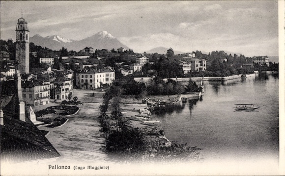 Ak Pallanza Piemont Italien, Blick auf die Stadt und den Lago Maggiore