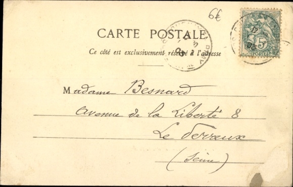 Postcard Gournay en Bray Seine Maritime, La Porte de Paris, historic buildings, cobbled street
