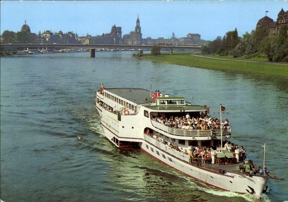 Postcard Dresden Altstadt, White Fleet Dresden, Motor Ship Type Oberelbe