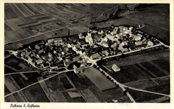 Ak Ostheim vor der Rhön Unterfranken, Fliegeraufnahme