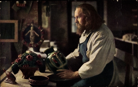 PC Oberammergau, Anton Lang in his pottery workshop, porcelain, crafts