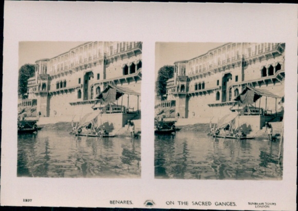 Stereo Photo Varanasi Benares India, On the Sacred Ganges