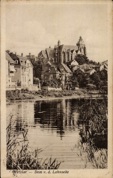 Postcard Wetzlar an der Lahn, Cathedral from the Lahn side