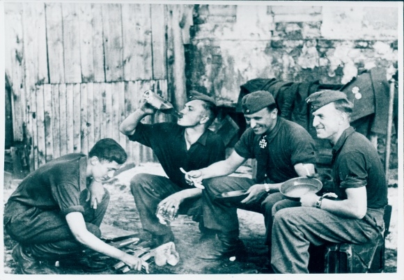 Photo Kharkov Ukraine, assault gun detachment after use, Wehrmacht, II WW
