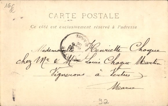 Postcard Clichy Hauts de Seine, Boulevard Victor Hugo, street view, cyclists, horse-drawn carriage