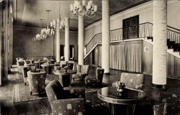 Postcard Stalinstadt Eisenhüttenstadt in Brandenburg, Friedrich Wolf Theater, Foyer