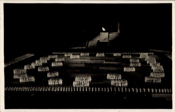 KP Berlin Westend, Igrzyska Olimpijskie 1936, Olimpijski Festiwal Młodzieży na stadionie