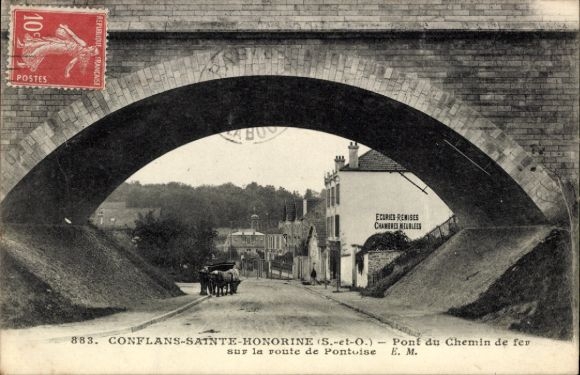 Ak Conflans-Sainte-Honorine Yvelines, Bahnhof Fin d'Oise, Brücke über Eisenbahn, Landstraße, Pfer