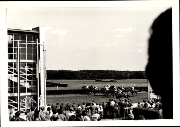 Photo Hoppegarten in Brandenburg, racecourse, Derby of the GDR 1972