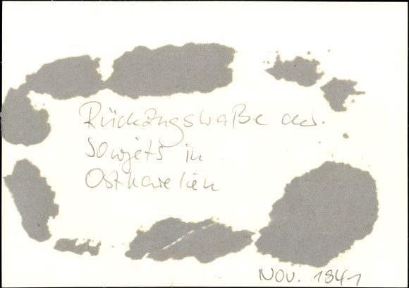 Photo Hoffmann, H., Soviet retreat road in East Karelia, destroyed gun, Nov. 1941