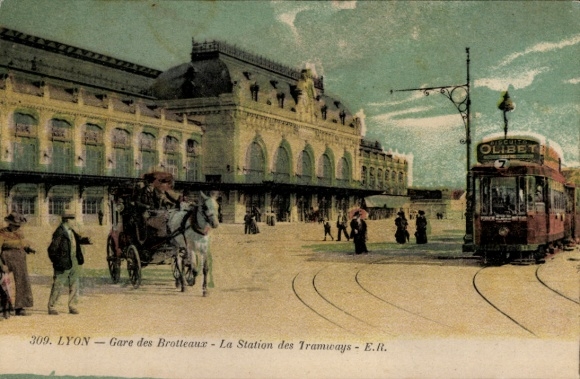 Postcard Lyon Rhône, Brotteaux station, tram stop