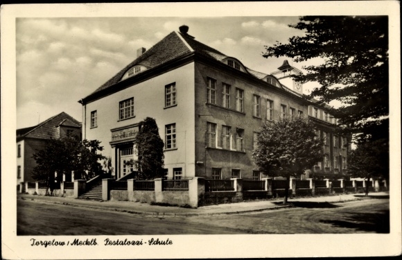 Ak Torgelow an der Uecker, Pestalozzi Schule