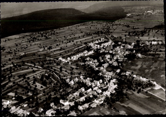 Postcard Schöllbronn Ettlingen in Baden, aerial photograph of Schollbronn, fields and houses, black and white