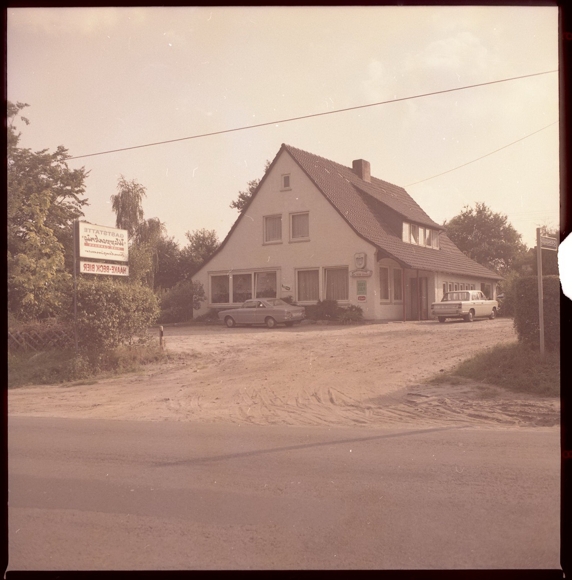 9 celluloid negatives Schwanewede in Lower Saxony, house, lounge, dining room
