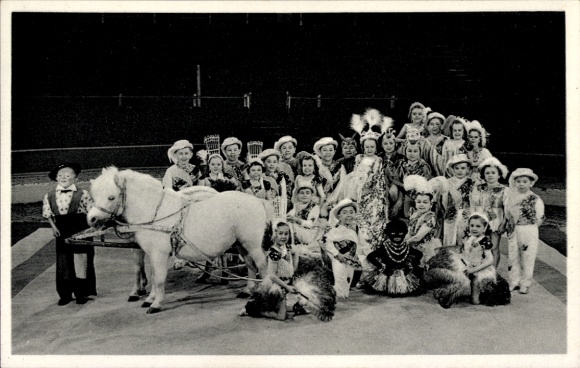 PC CH Schäfer's Circus City Liliput, Munich Solln, Memlingstraße 11, pony, group picture