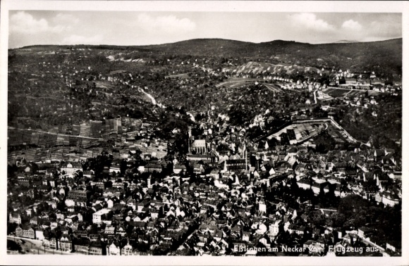 Ak Böblingen in Württemberg, Luftaufnahme, Böblingen am Neckar, Stadtansicht, Gebäude, Landschaft