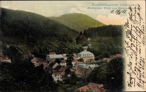 KP Katzhütte im Schwarzatal, rynek, widok spod pomnika Bismarcka